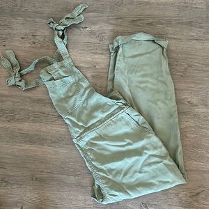 Oversized soft tie shoulder overalls